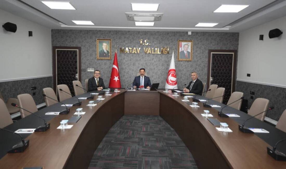 Hatay Valiliği, kentte devam eden kamu yatırımlarını ele almak amacıyla