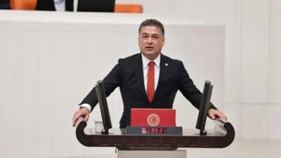 CHP Hatay Milletvekili Servet Mullaoğlu, Türkiye’de hukuk devletinin temelini zedeleyen