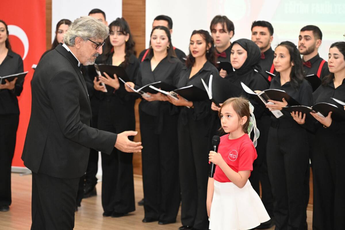 Hatay Mustafa Kemal Üniversitesi, 24 Kasım Öğretmenler Günü kapsamında kapsamlı