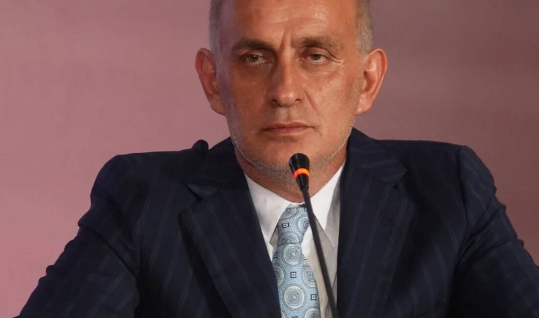 Türkiye Futbol Federasyonu Başkanı İbrahim Hacıosmanoğlu, bu hafta teknik direktörler,