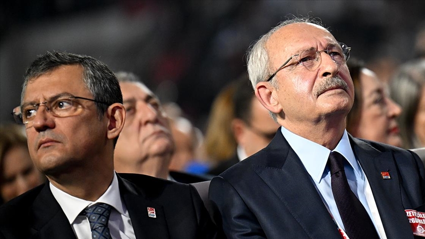 Kurultay’a geri sayım başladı: Kılıçdaroğlu cephesi ne yapacak ? CHP Genel Başkanı Özgür Özel, bu hafta gerçekleştirilecek 39. Olağan