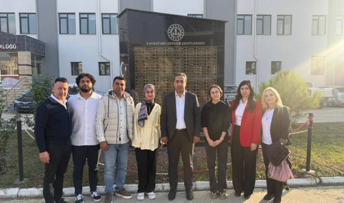   Antakya’nın ilk Anadolu lisesi olan Atatürk Caddesi’ndeki Hatay Osman