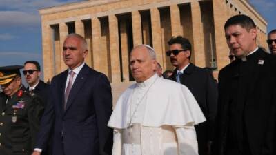 Papa 14. Leo, ilk yurt dışı ziyareti kapsamında geldiği Ankara’da