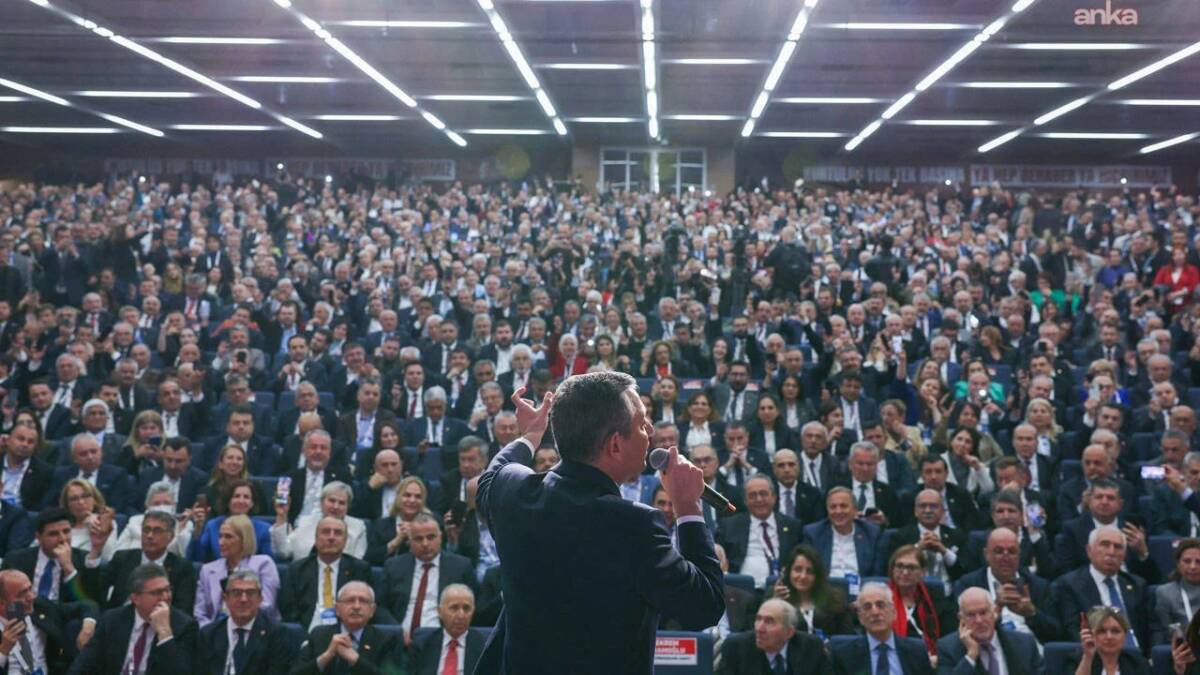 Cumhuriyet Halk Partisi, hazırlıkları aylardır süren 39. Olağan Kurultayına bugün