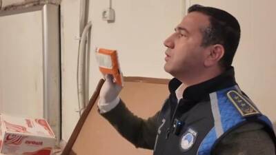 Hatay’ın Dörtyol ilçesinde zabıta ekipleri gıda üretimi yapan işletmelere yönelik