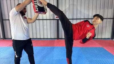 6 Şubat depremlerinde babasını kaybeden 14 yaşındaki milli tekvandocu Ahmet