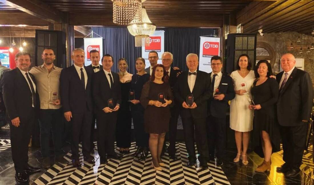 Diş Hekimlerine Şükran Gecesi Hatay Dişhekimleri Odası, Toplum ve Ağız Diş Sağlığı Haftası kapsamında