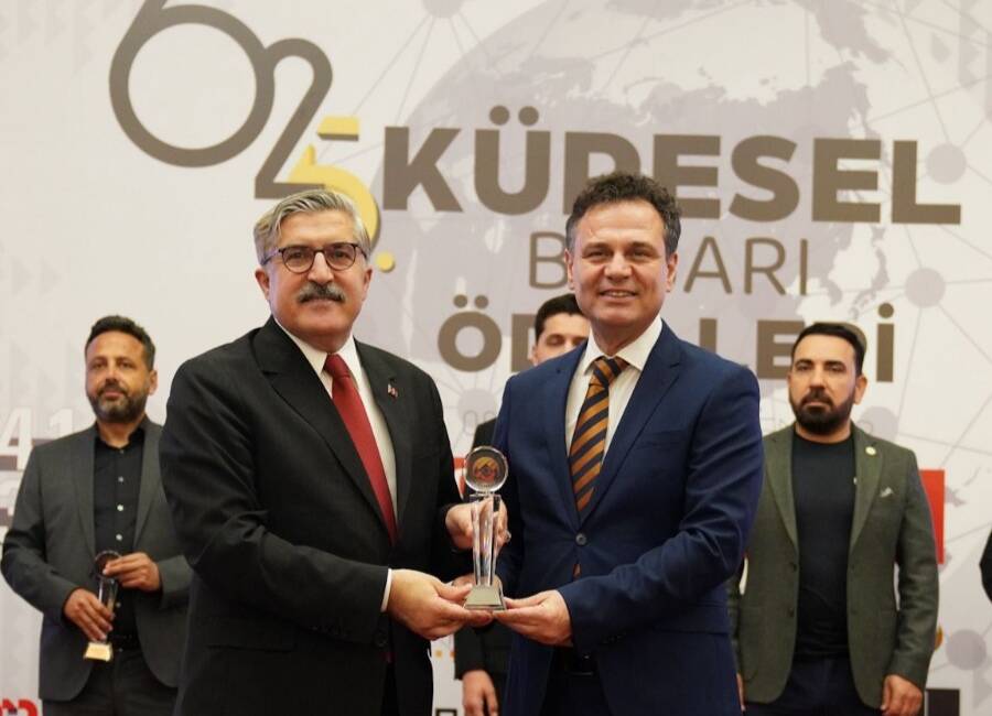 2019 yılında Cumhurbaşkanlığı kararıyla Resmî Gazete’de yayımlanarak kurulan Uluslararası Küresel
