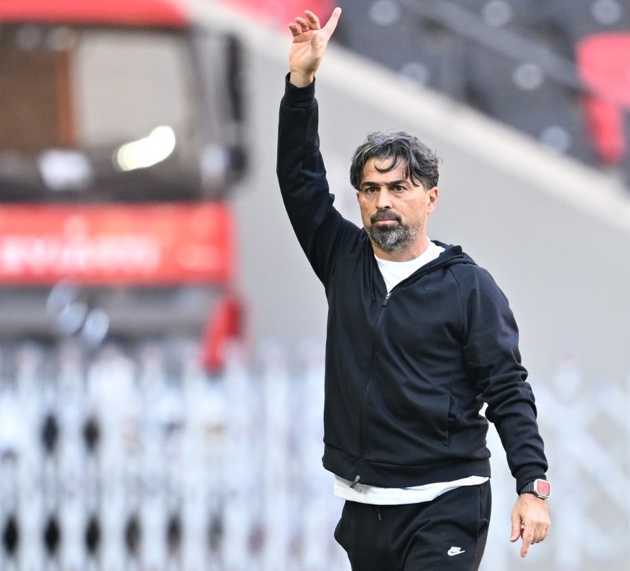 Hataylı iki teknik direktör, görev yaptıkları takımlarla yollarını ayırdı. Süper