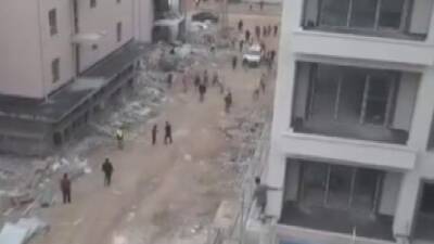 Antakya’daki bir şantiyede iki işçi grubu arasında çıkan kavga, polis