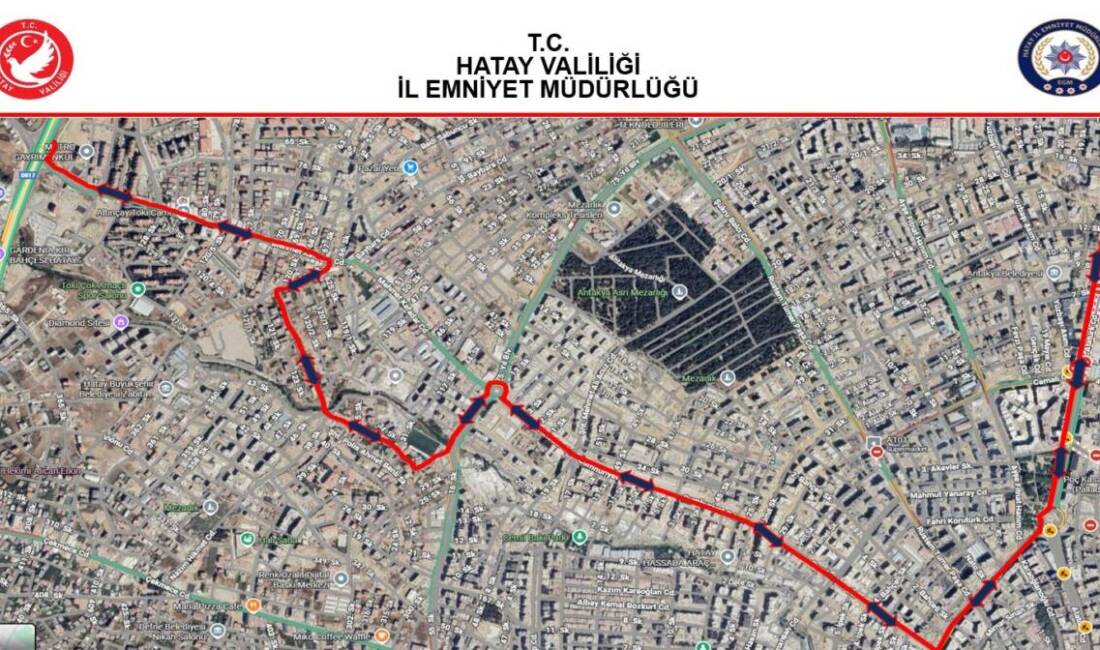 Sürücüler Dikkat! Şehir Merkezinde Çift Yönlü Trafik Başladı Hatay İl Emniyet Müdürlüğü, şehir merkezinde devam eden alt ve
