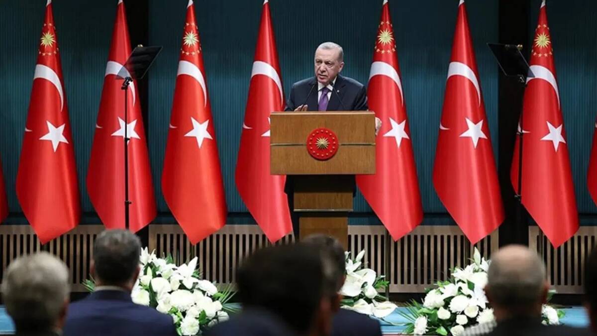 Cumhurbaşkanlığı Kabinesi, Cumhurbaşkanı Recep Tayyip Erdoğan başkanlığında bugün Beştepe’de toplanıyor.