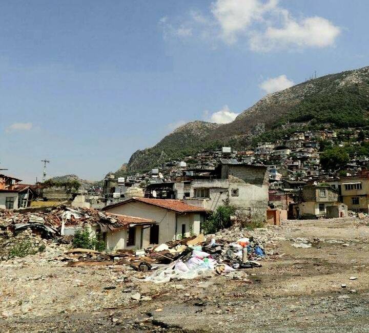 Hatay’ın Antakya ilçesinde yer alan Affan Mahallesi, 6 Şubat depremlerinin