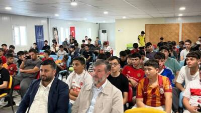 Hafta sonunda Hatay’ın sahil ilçesi Arsuz, şehir dışından gelen 160