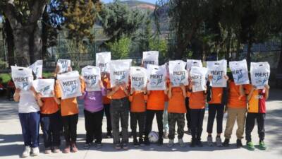 Depremin ardından yeniden ayağa kalkmaya çalışan Hatay’a, Adanalı iş insanlarından