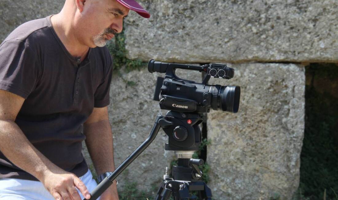 Hatay Mustafa Kemal Üniversitesi Öğretim Üyesi ve belgesel yönetmeni Prof.