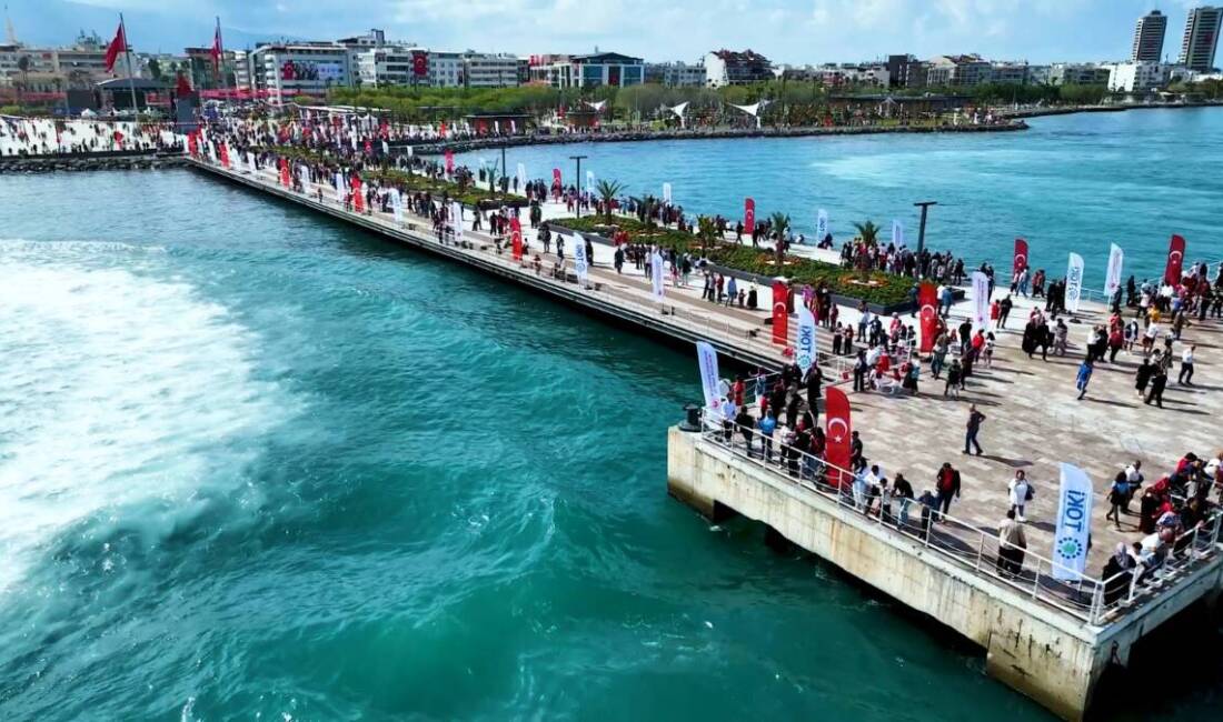 İskenderun Anıt Meydanı arkasındaki iskelede balık tutmak yasaklandı. Yeni sahil