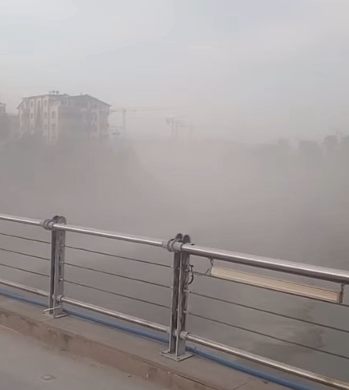 Hatay’ın Defne ilçesinde bulunan Sevgi Parkı’nda çekilen görüntüler, kentte artan