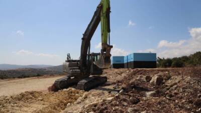 Hatay Büyükşehir Belediyesi, Bozlu Mahallesi’nde tamamladığı 100 metreküplük içme suyu