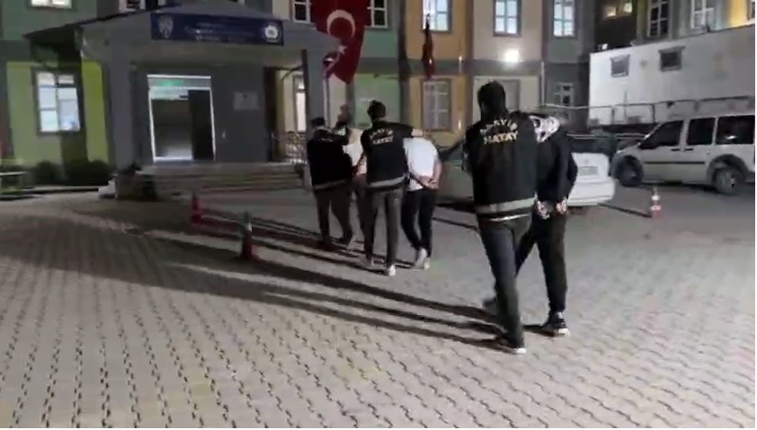Hatay Emniyet Müdürlüğü ekipleri, kentte artan hırsızlık olaylarına yönelik yürüttükleri