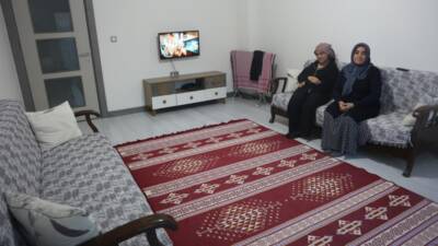 Hatay’da depremde evi yıkılan ve 2 buçuk yıla yakın süre