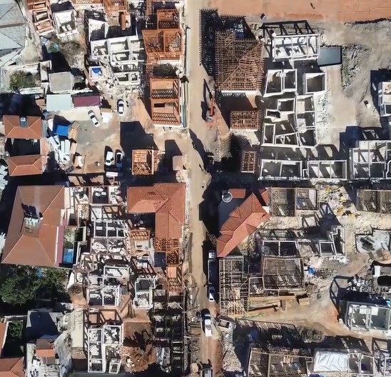 Yüzyıllardır Hristiyan, Yahudi ve Müslüman komşuların kapılarını birbirine açık tuttuğu