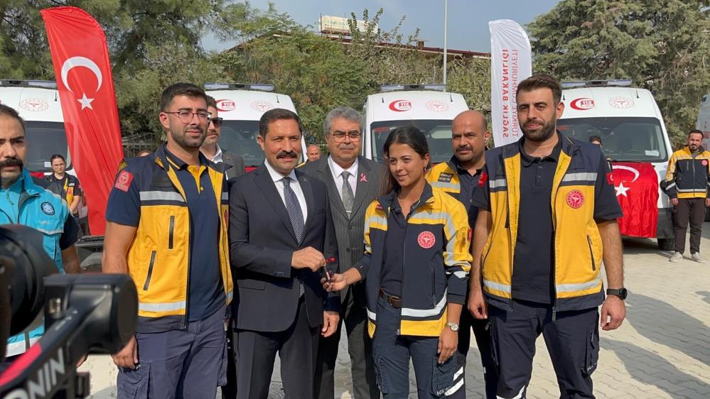 Hatay’da Sağlık Filosuna 12 Yeni Ambulans Katıldı Hatay’da 12 yeni tam donanımlı ambulans, Vali Mustafa Masatlı’nın katıldığı