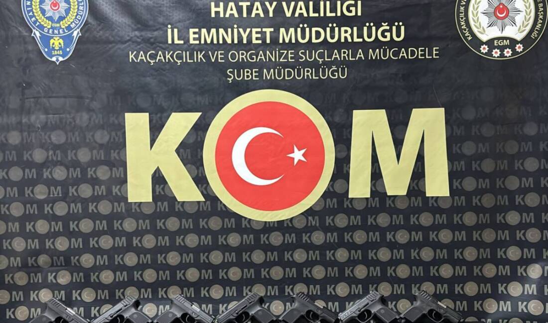 Hatay’da polis ekiplerinin dikkatinden kaçamadılar. Defne ilçesinde uygulama noktasında durdurulan