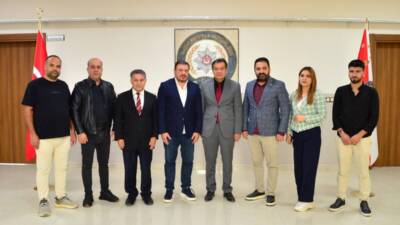 Hatay Gazeteciler Cemiyeti (HGC) Başkanı Nihat Mazmanoğlu ve yönetim kurulu