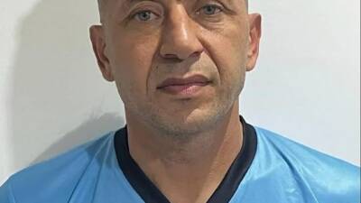 Hatay’ın Reyhanlı ilçesinde yaşayan Suriye vatandaşı Mohamed Zaher Kerdo, futbol