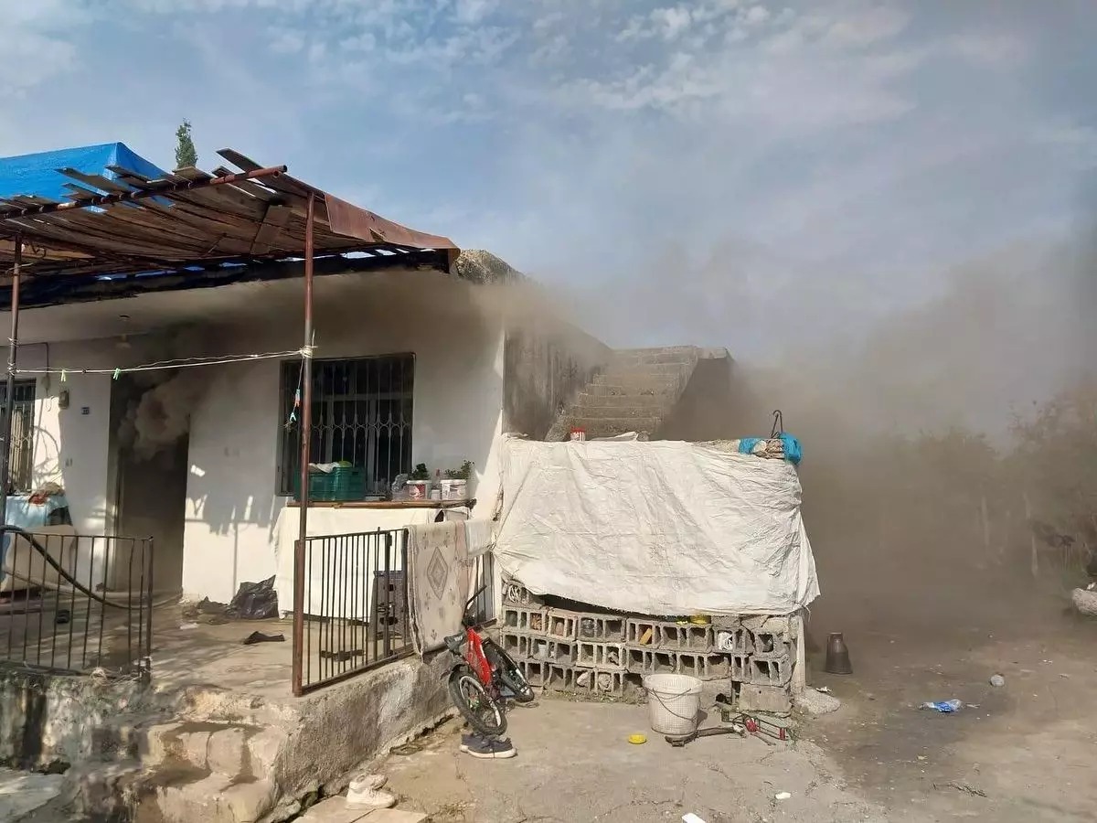 Hatay’ın Dörtyol ilçesinde yer alan Yeşilköy Mahallesi’nde bir müstakil evde