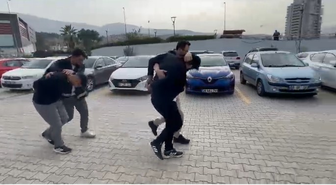 Hatay Emniyet Müdürlüğü’nün kararlı çalışmasıyla, İskenderun Gültepe Mahallesi’nde 30 Ekim