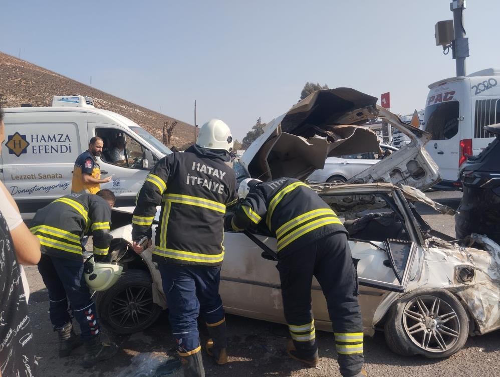 Hatay’ın İskenderun-Antakya yolu Topboğazı mevkiinde korku dolu anlar yaşandı. Edinilen