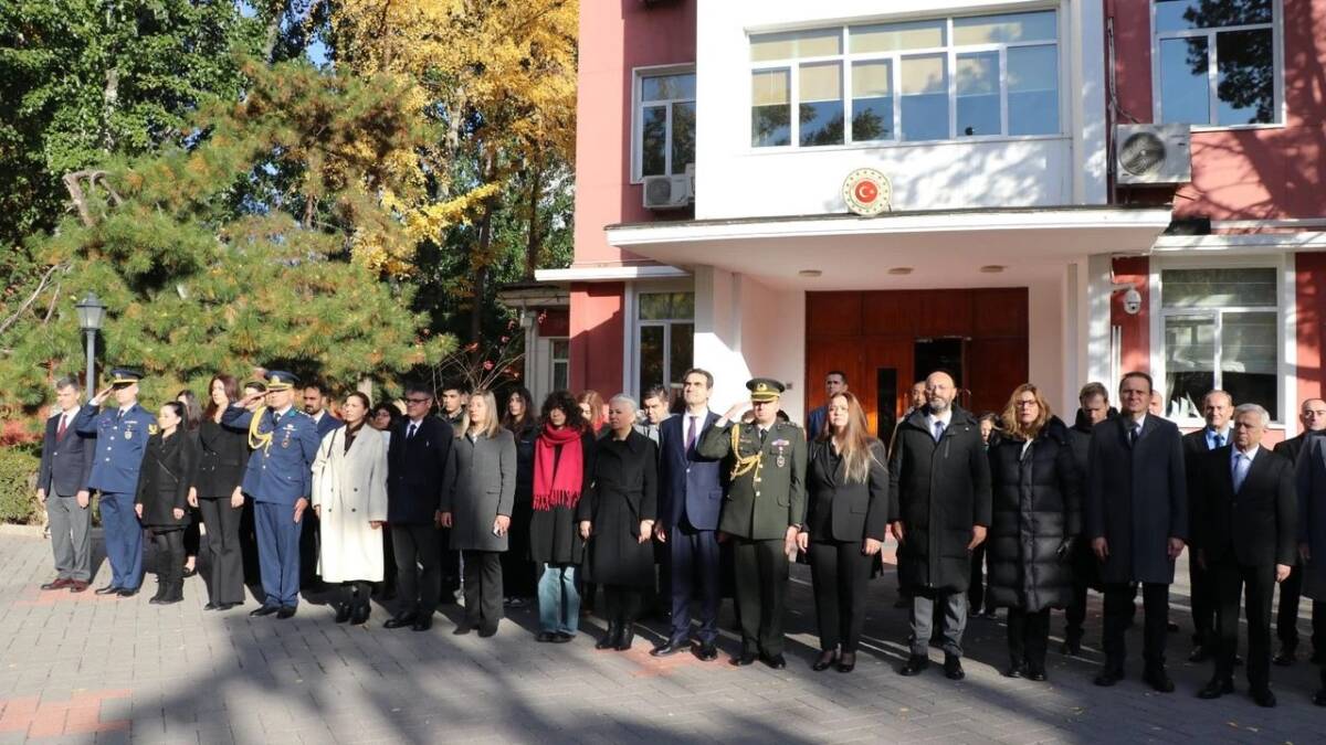 Cumhuriyetimizin kurucusu Mustafa Kemal Atatürk, vefatının 87. yılında Çin’in başkenti