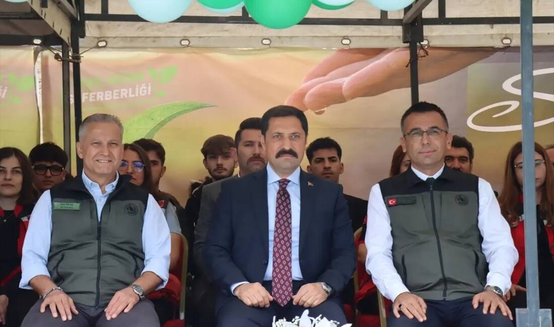 “Geleceğe Nefes” İçin 4 İl Tek Yürek Oldu 11 Kasım Milli Ağaçlandırma Günü dolayısıyla Hatay başta olmak üzere