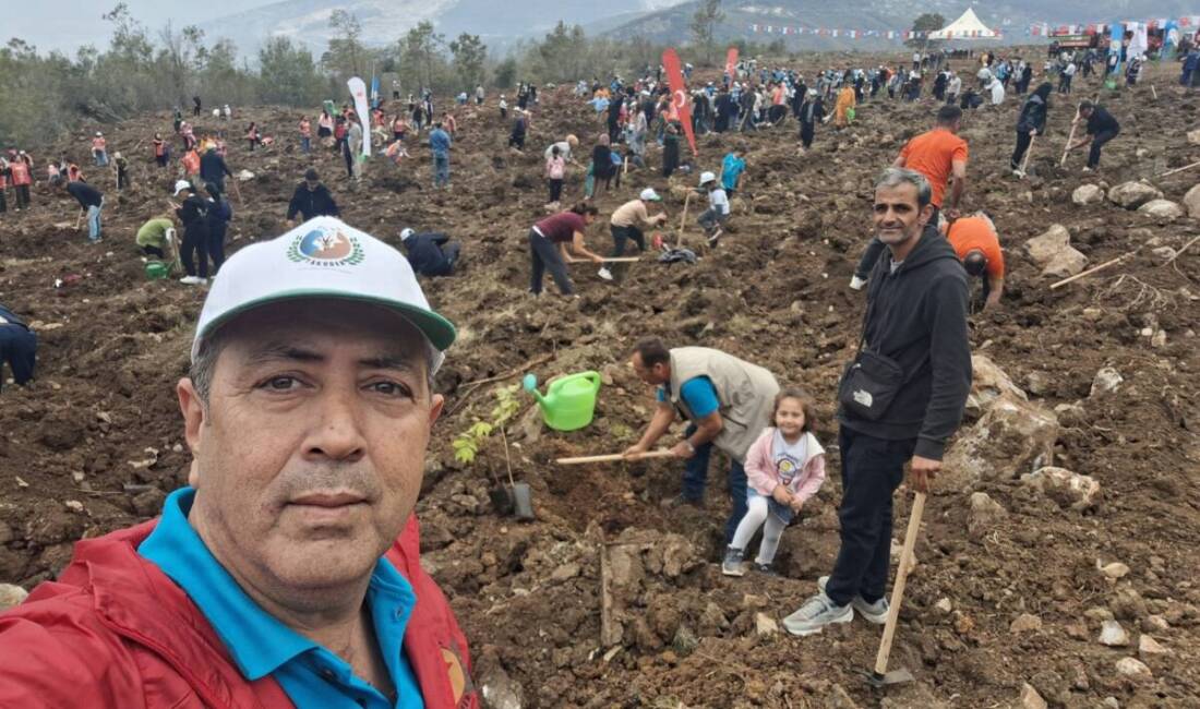 Hatay Tabiatı Koruma Derneği öncülüğünde gerçekleştirilen Milli Ağaçlandırma Günü etkinliğinde,