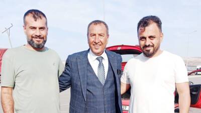 Reyhanlı’da yaşanan dikkat çekici bir karşılaşma, iki TIR şoförünün üniversite