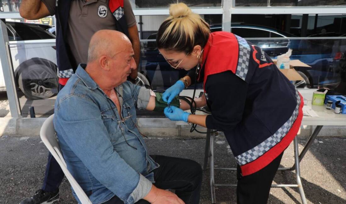 Vatandaşlara Sağlık Desteği: HBB Tarama Etkinliği Düzenledi Hatay Büyükşehir Belediyesi (HBB), vatandaşların sağlıklı yaşam alışkanlıklarını desteklemek amacıyla