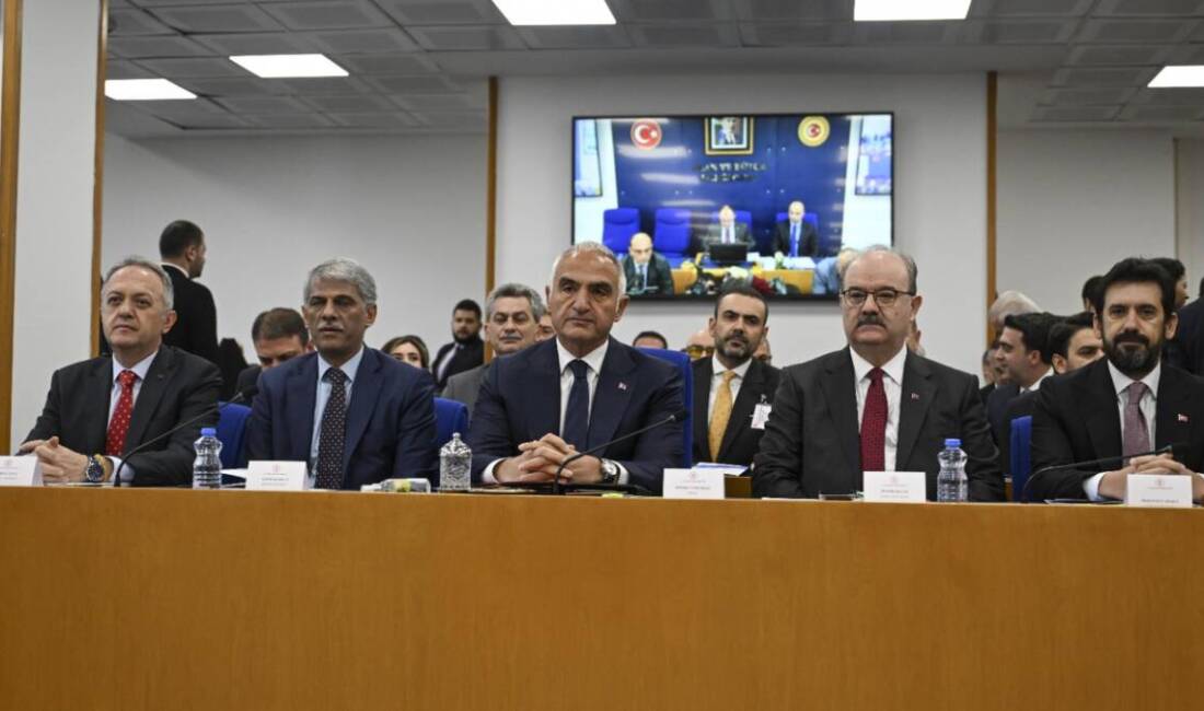 Hatay’daki Tarihi Meclis Binası, aslına uygun restore edilerek Devlet Tiyatroları