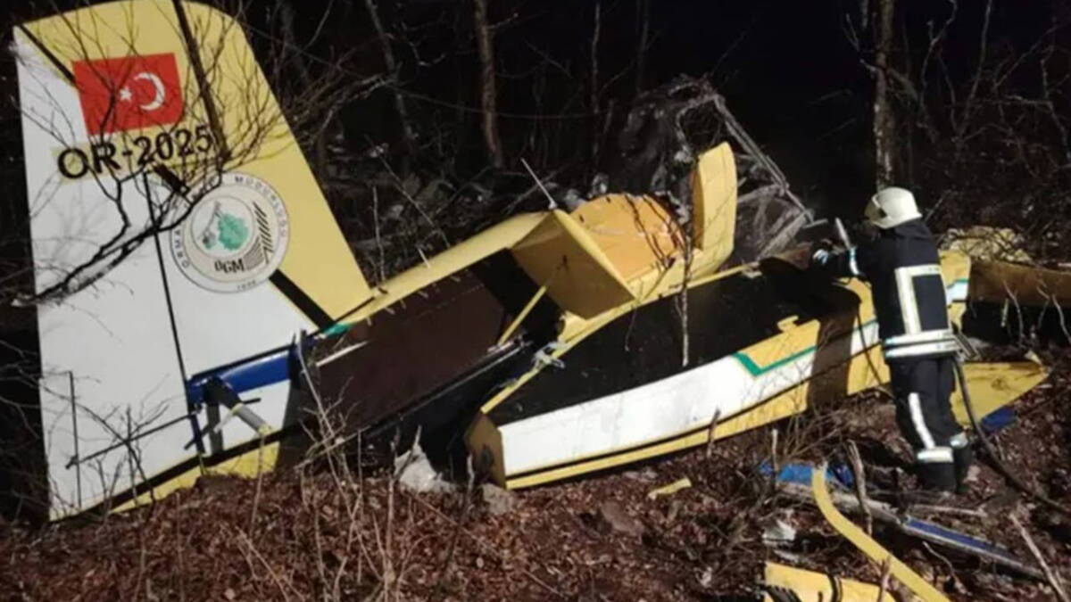 Hırvatistan’a bakım için giden iki yangın söndürme uçağından biriyle irtibat