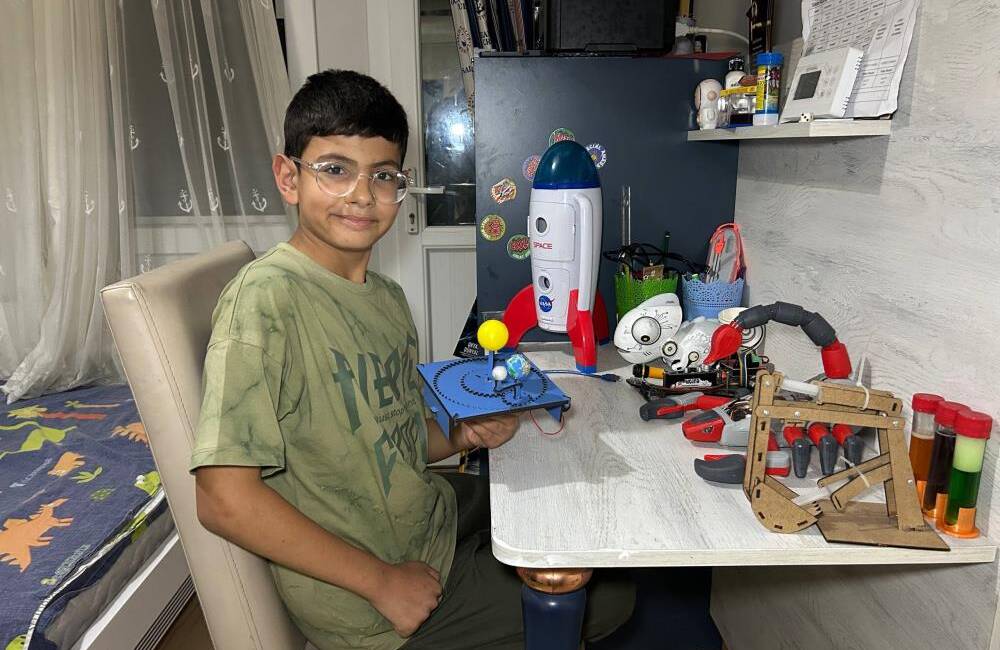 Hatay’da uluslararası bilim ve matematik yarışmalarında elde ettiği başarılarla ön