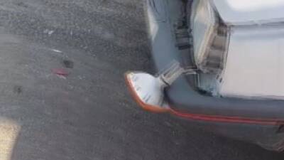 Hatay’ın Kumlu ilçesinde otomobil ile motosikletin kafa kafaya çarpıştığı trafik