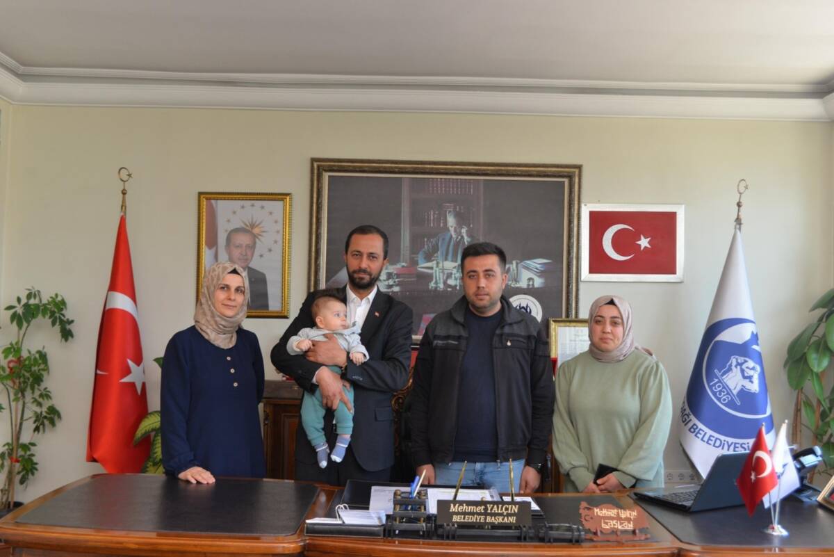 Hatay’ın Yayladağı ilçesinde yaşayan minik Harun’un sağlığına kavuşabilmesi için gerekli