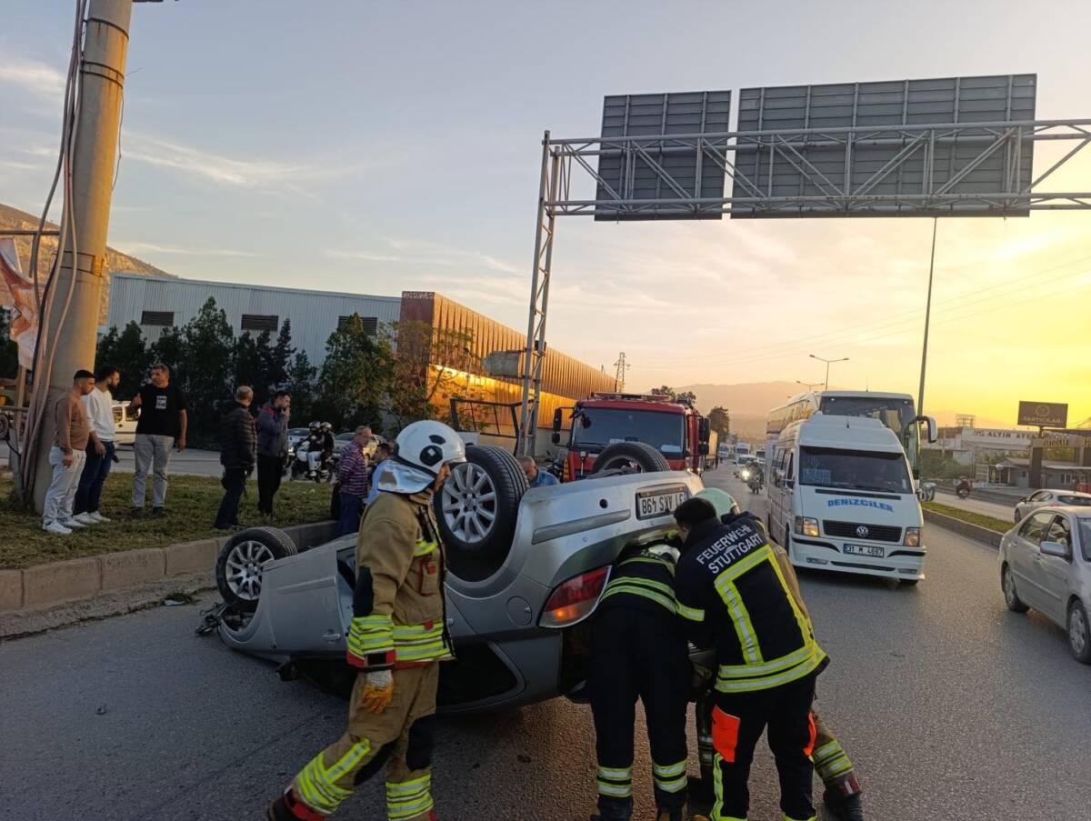 Hatay’ın İskenderun ilçesine bağlı Akçay Mahallesi’nde meydana gelen trafik kazasında
