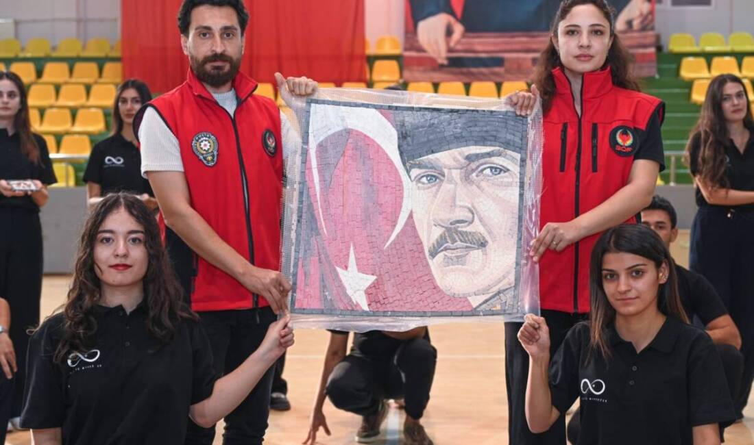 Hatay Mustafa Kemal Üniversitesi’nde “Ata’ya Minnet” Hatay Mustafa Kemal Üniversitesi’nde (HMKÜ) 10 Kasım Atatürk’ü Anma Günü