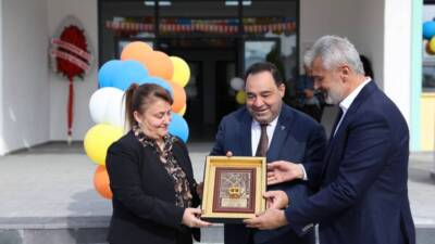 Hatay Büyükşehir Belediye Başkanı Mehmet Öntürk, 24 Kasım Öğretmenler Günü