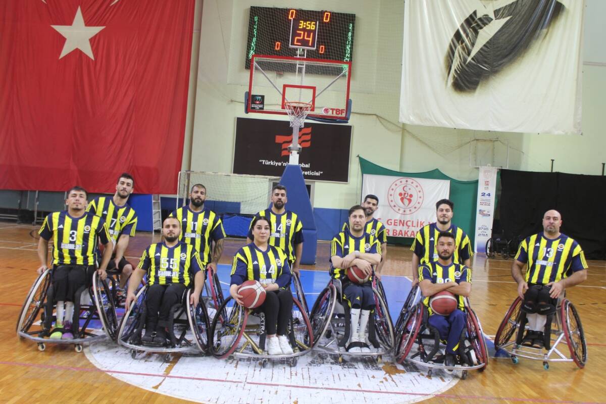 Tekerlekli sandalye erkekler basketbol liginde İskenderun’da önemli bir karşılaşma oynandı.