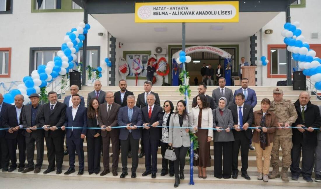 Belma–Ali Kavak Anadolu Lisesi Törenle Kapılarını Açtı Hatay’ın Antakya ilçesine bağlı Karaali Mahallesi’nde iş insanı Ali Kavak