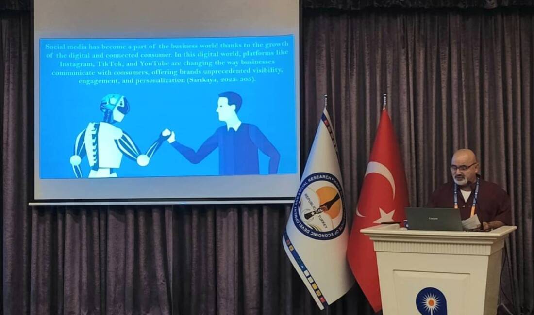Hatay’ı Dünyaya Tanıtan Prof. Cereci’ye Ödül Hatay Mustafa Kemal Üniversitesi öğretim üyesi ve belgesel yönetmeni Prof.