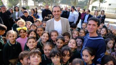 “Dünya Çocuk Hakları Günü” kapsamında çocuklarla bir araya gelen Defne